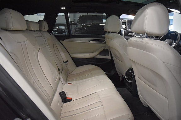 BMW 520d 15 of 30