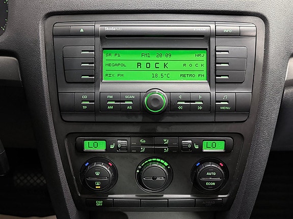 Skoda Octavia 16 of 24