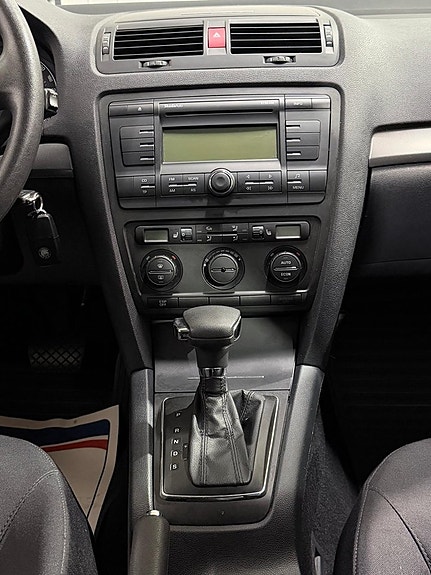 Skoda Octavia 15 of 24