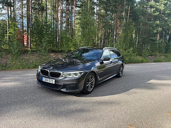 BMW 520d 2 of 7