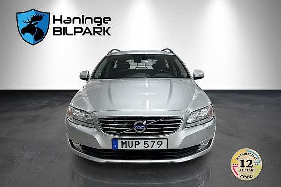 Volvo V70 3 of 25