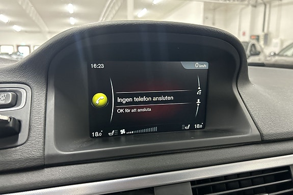 Volvo V70 17 of 25