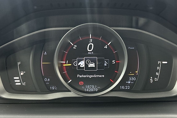 Volvo V70 12 of 25