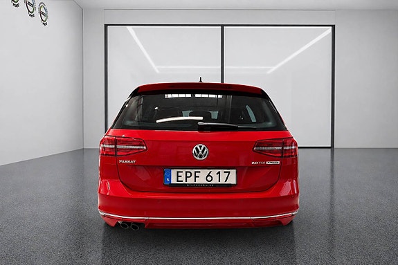 Volkswagen Passat 6 of 18