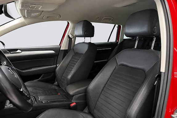 Volkswagen Passat 11 of 18