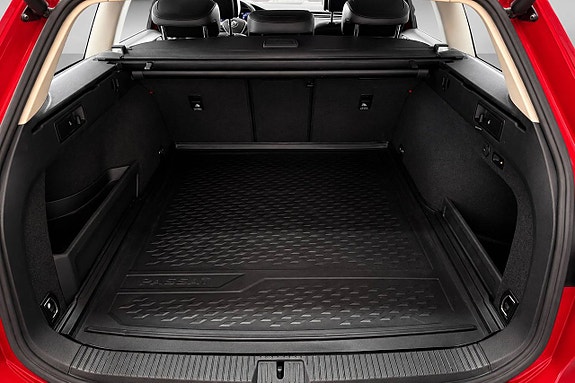 Volkswagen Passat 7 of 18