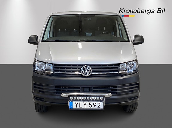 Volkswagen Transporter 2 of 23