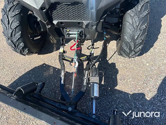 Polaris Sportsman X2 570 9 of 14