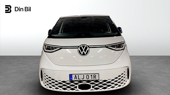 Volkswagen ID. Buzz 4 of 12