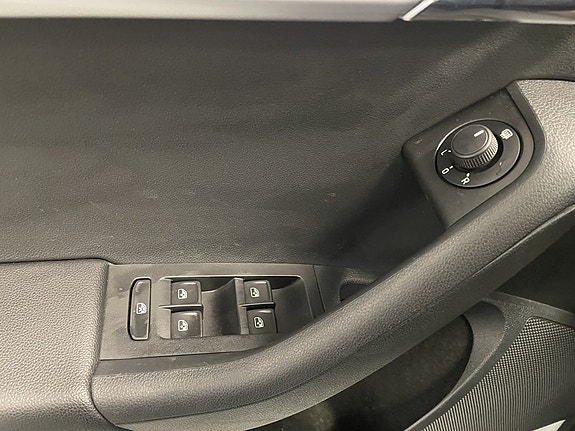 Skoda Octavia 15 of 23