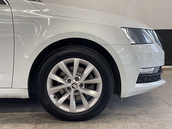 Skoda Octavia 5 of 23