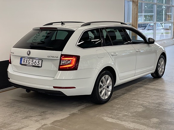 Skoda Octavia 6 of 23