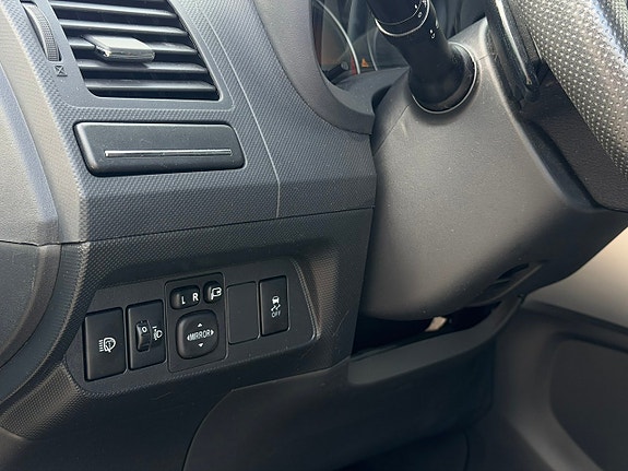 Toyota Auris 16 of 17