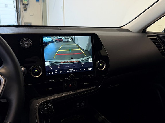 Lexus NX350h 17 of 20