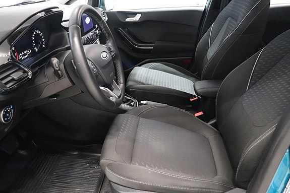 Ford Fiesta 7 of 9