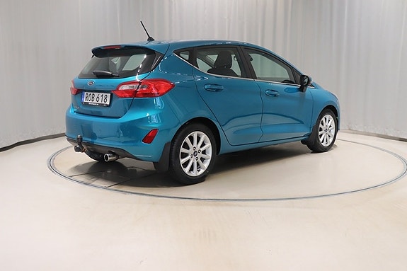 Ford Fiesta 4 of 9