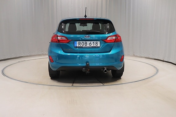 Ford Fiesta 5 of 9
