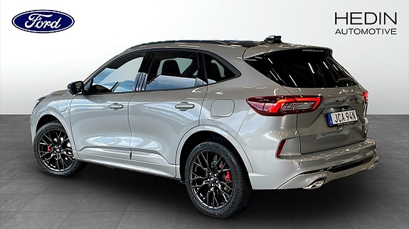 Ford Kuga 2 of 12