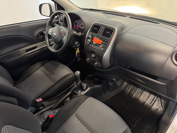 Nissan Micra 11 of 22