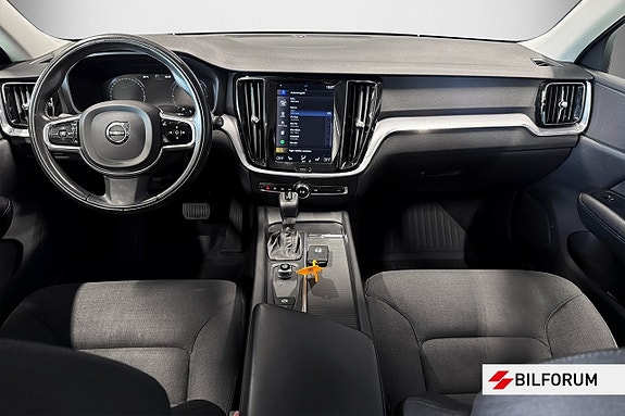 Volvo V60 8 of 11