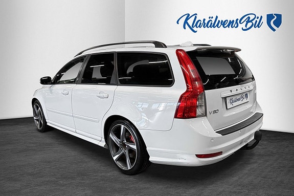 Volvo V50 3 of 14