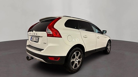 Volvo XC60 5 of 16