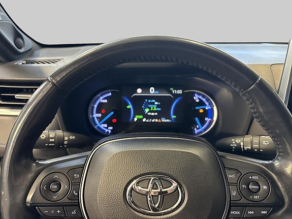 Toyota RAV4 15 of 19
