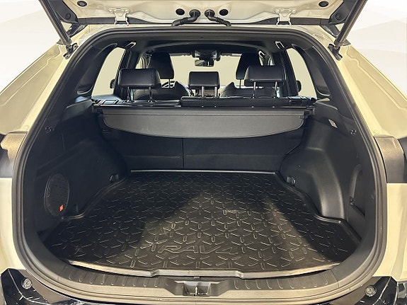 Toyota RAV4 13 of 19