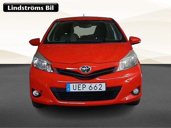 Toyota Yaris 9 of 19