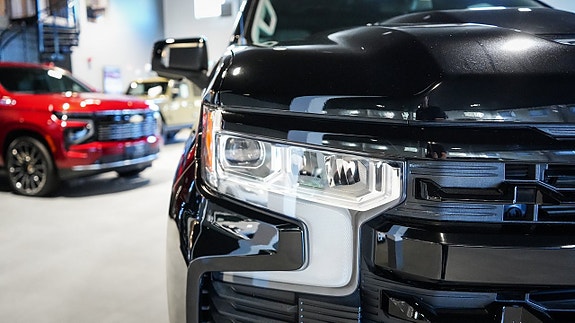 Chevrolet Silverado EV 8 of 30
