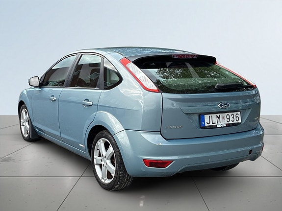 Ford Focus 5 of 19