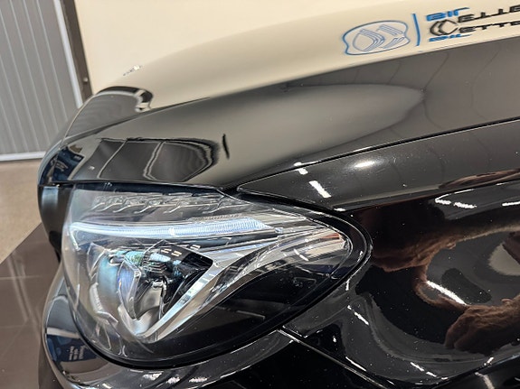 Mercedes-Benz C400 24 of 29