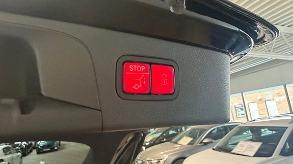 Mercedes-Benz GLC220 d 11 of 23