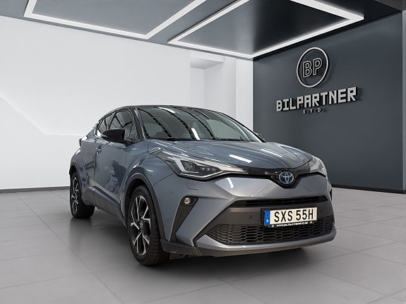 Toyota C-HR 4 of 18