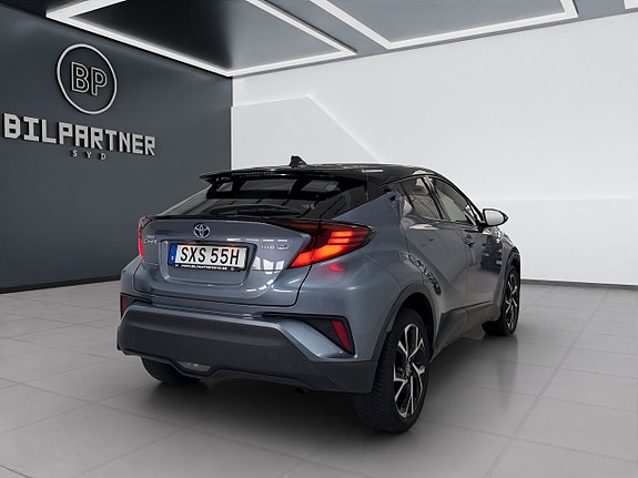 Toyota C-HR 6 of 18