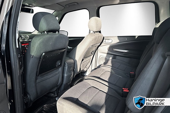 Ford Galaxy 12 of 27
