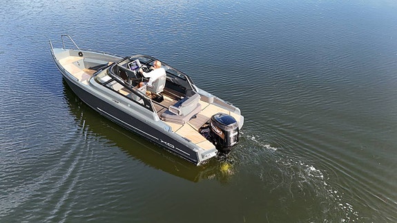 XO 250 Open (2018) Suzuki 300 (196h) 2 of 12