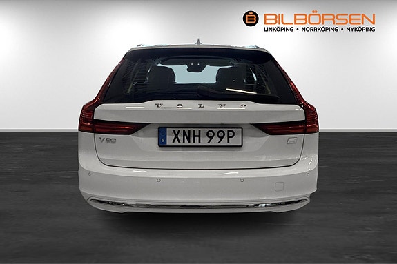 Volvo V90 5 of 19