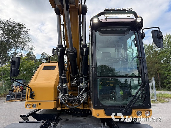 Hjulgrävare CAT M316 Next Generation med tillbehör 23 of 27