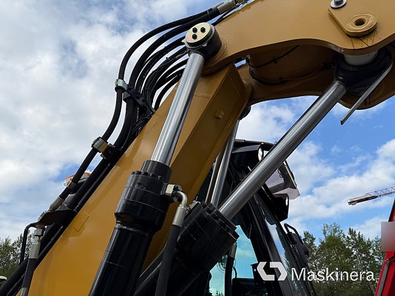 Hjulgrävare CAT M316 Next Generation med tillbehör 25 of 27