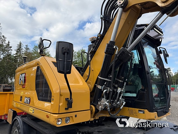 Hjulgrävare CAT M316 Next Generation med tillbehör 24 of 27