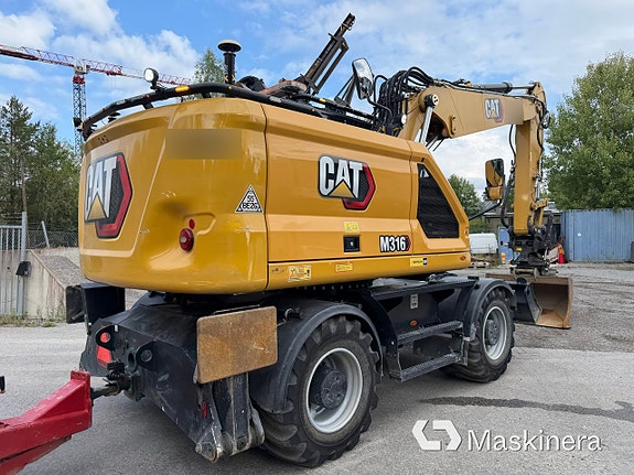 Hjulgrävare CAT M316 Next Generation med tillbehör 6 of 27