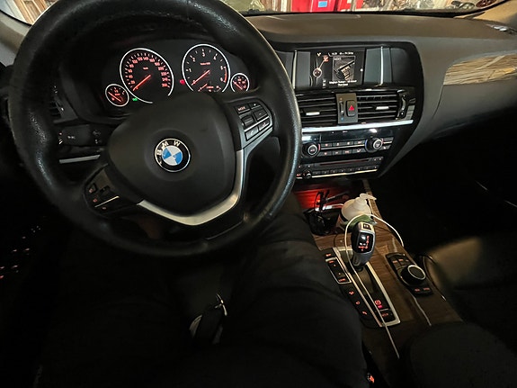 BMW X3 7 of 8
