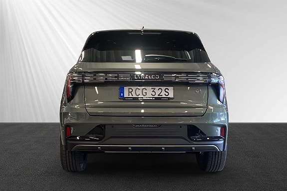 Lynk & Co 01 2 of 6