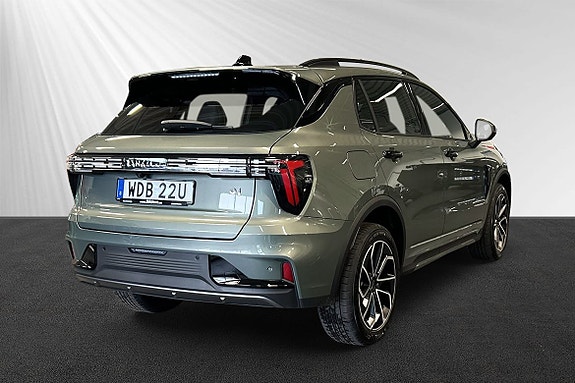 Lynk & Co 01 3 of 10