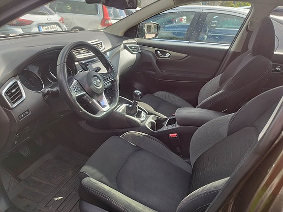 Nissan Qashqai 3 of 3