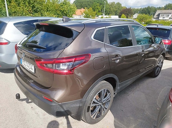Nissan Qashqai 2 of 3