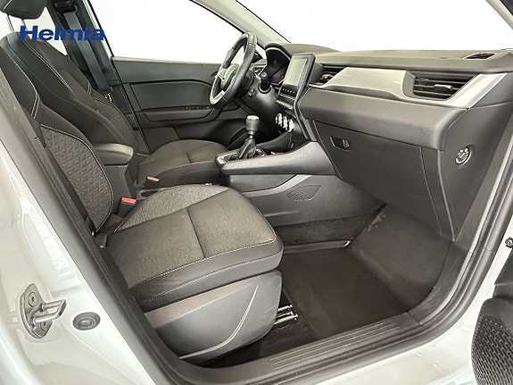 Renault Captur 9 of 13