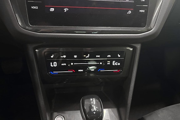 Volkswagen Tiguan 19 of 22