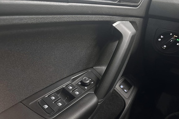 Volkswagen Tiguan 17 of 22